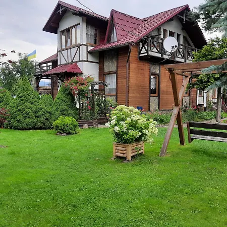 Iryna ірина Country house Tukhlya