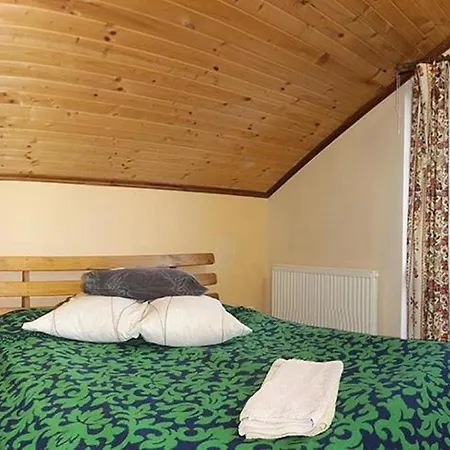 Iryna ірина Country house