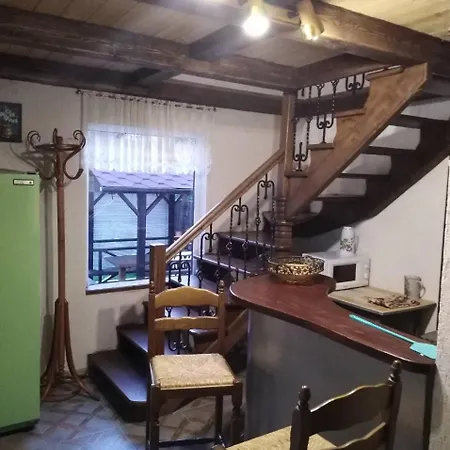 Iryna ірина Séjour à la campagne