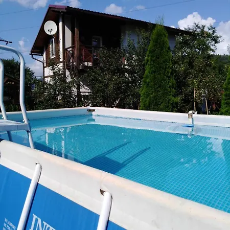 Iryna ірина Country house